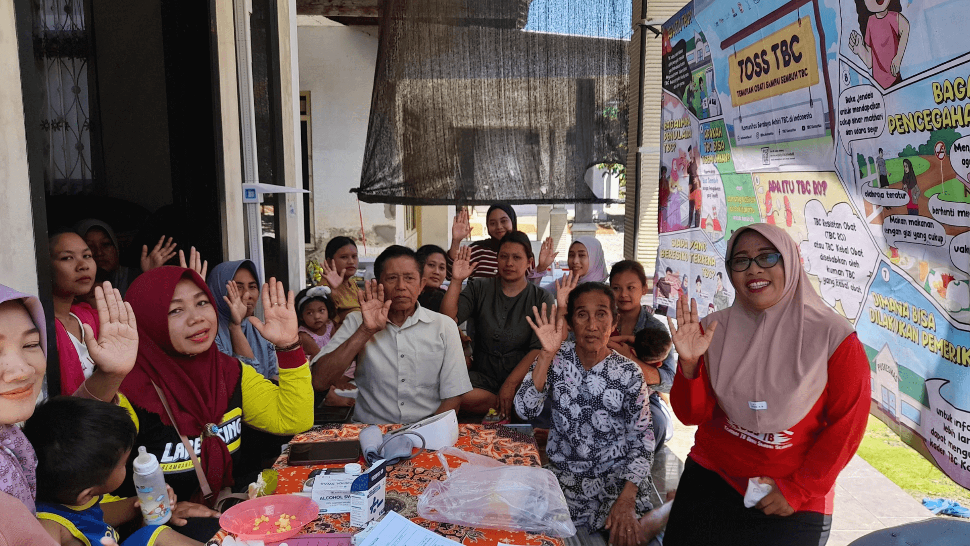 13. Kegiatan Penyuluhan TBC oleh Kader YABHYSA yabhysa